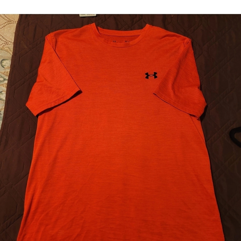 Under Armour HeatGear Shirt | Orange Polyester Active Sportswear | Mens Med